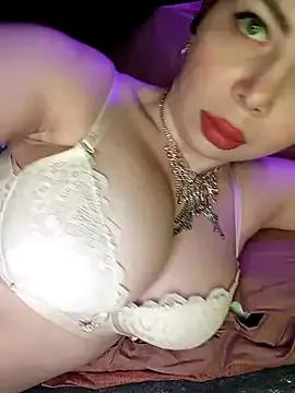 BunnyFoxy777 from StripChat