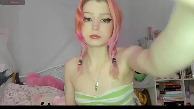 bunnyislewd on StripChat 