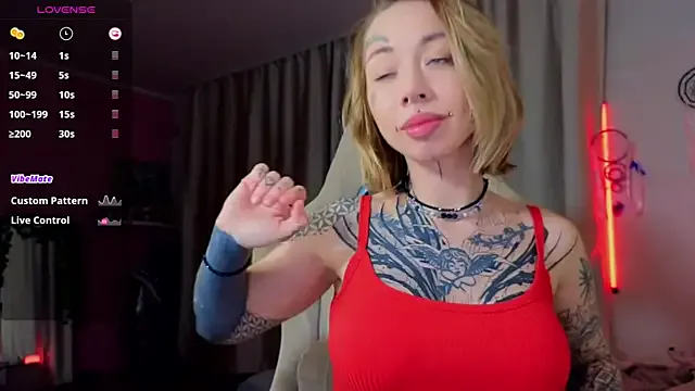 bunnykellyyy from StripChat is Freechat