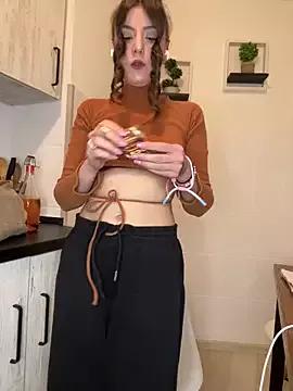 bunnythetailor from StripChat