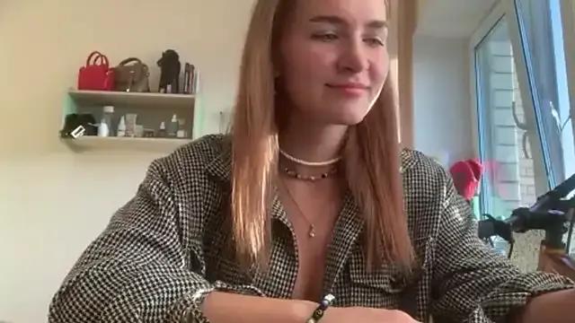 Try our streaming cams variety and talk on a personal level with our adorable girls streamers, showing off their bountiful shapes and dildos.