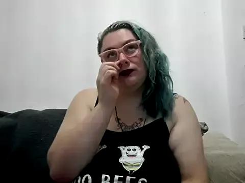 Bustycurves from StripChat is Freechat