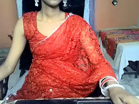 Butterfly_Simmie from StripChat