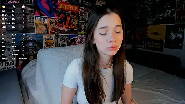Butterflys1268 from StripChat
