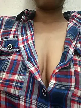 C-u-t-e-Sh-a-r-ma_Ji on StripChat 