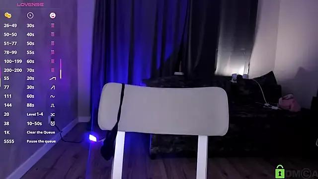 Try our streaming cams variety and talk on a personal level with our adorable girls streamers, showing off their bountiful shapes and dildos.
