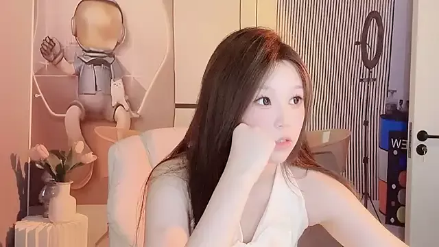 CAICAI_BABY from StripChat