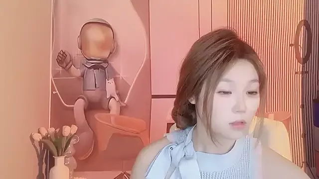 CAICAI_BABY from StripChat