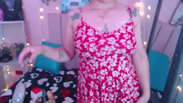 Cailing_Zu from StripChat is Freechat