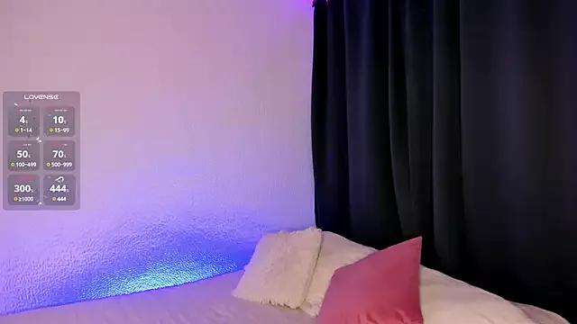 callme__val from StripChat