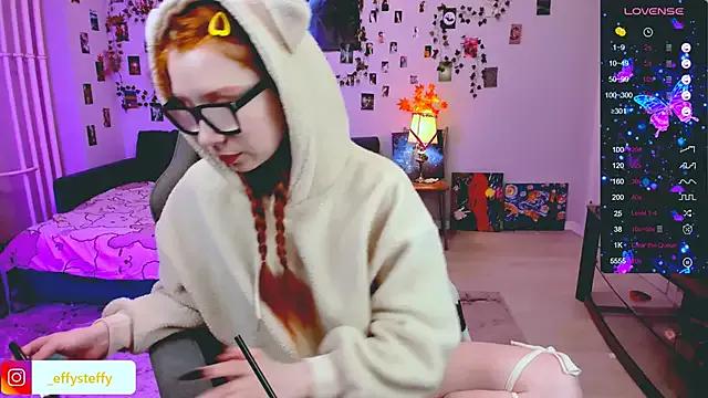 CallMeEffy1 from StripChat