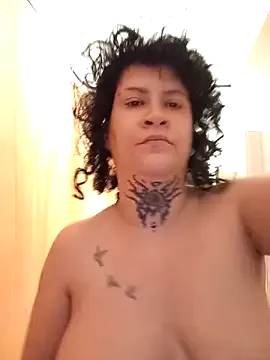 callmelouve on StripChat 