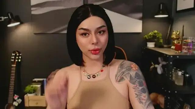 Try our streaming cams variety and talk on a personal level with our adorable girls streamers, showing off their bountiful shapes and dildos.