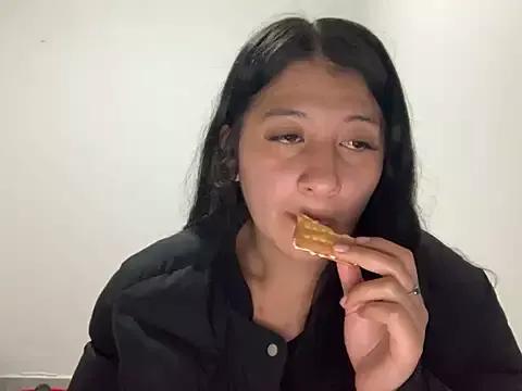 calyxx_kitty from StripChat is Freechat