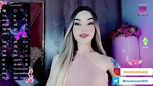Cameron_baby from StripChat is Freechat