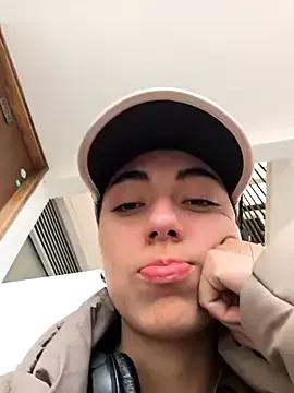 cami_hecante from StripChat is Freechat