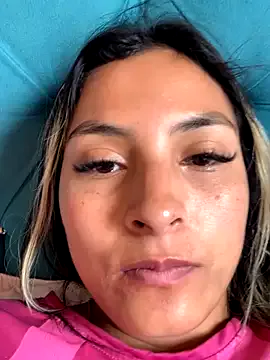 Cami_Leon2 from StripChat is Freechat