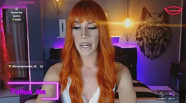 camila_hootie from StripChat is Freechat