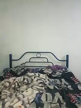 camila_rogue from StripChat is Freechat