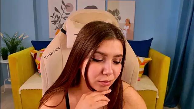 CamilaMoriss from StripChat is Freechat
