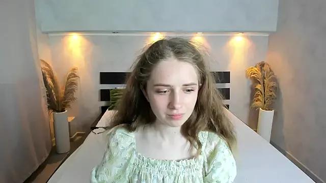 Camilla_Kelly from StripChat is Freechat