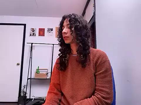 camille_delrey from StripChat is Freechat