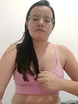 CamilleHottt from StripChat is Freechat