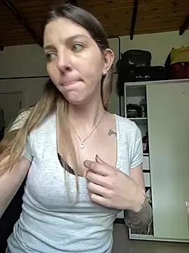 Camilu2025 from StripChat is Freechat