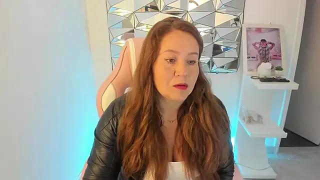 Try our streaming cams variety and talk on a personal level with our adorable girls streamers, showing off their bountiful shapes and dildos.
