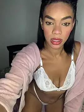 Cammgirlmii from StripChat