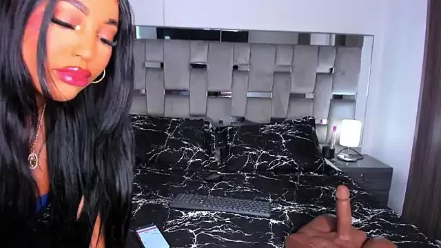 Cammiila from StripChat