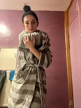 Camwithchlox from StripChat is Freechat