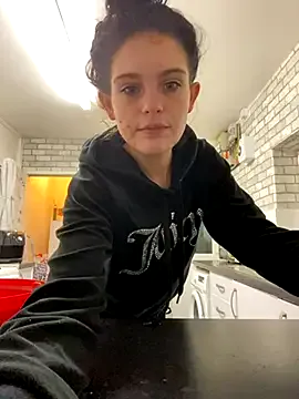 Camwithchlox from StripChat is Freechat