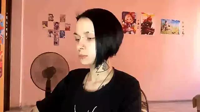 CandaceBlaze from StripChat is Freechat