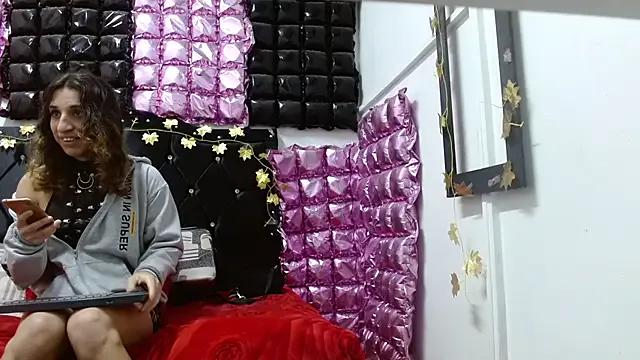 candeleo_9 from StripChat is Freechat