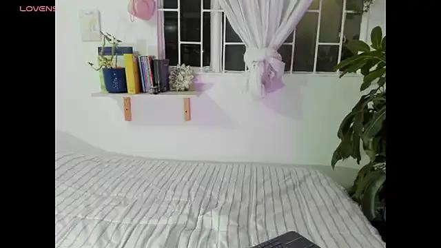 Try our streaming cams variety and talk on a personal level with our adorable girls streamers, showing off their bountiful shapes and dildos.