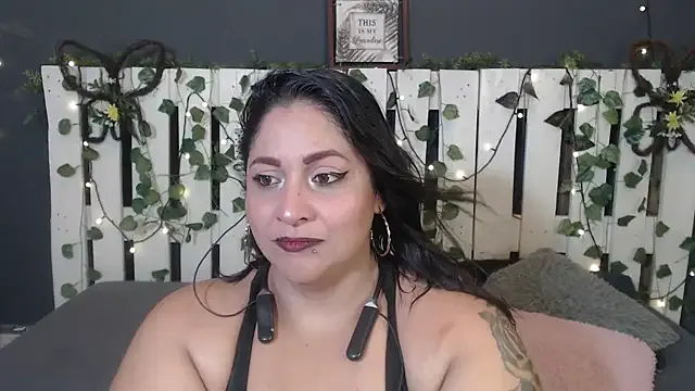 CANDY__STRONG from StripChat is Freechat