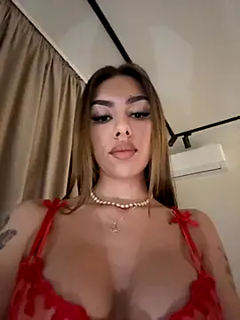 Try our streaming cams variety and talk on a personal level with our adorable girls streamers, showing off their bountiful shapes and dildos.