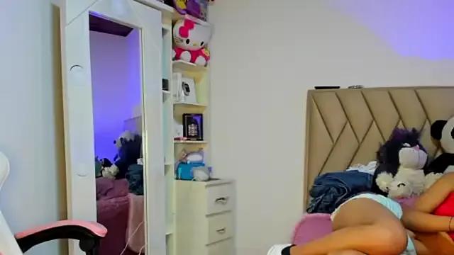 Try our streaming cams variety and talk on a personal level with our adorable girls streamers, showing off their bountiful shapes and dildos.