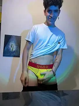 CandyAngelito_Latin from StripChat is Freechat