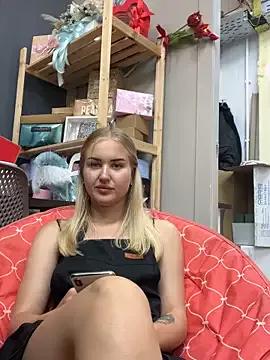 CandyVice from StripChat is Freechat