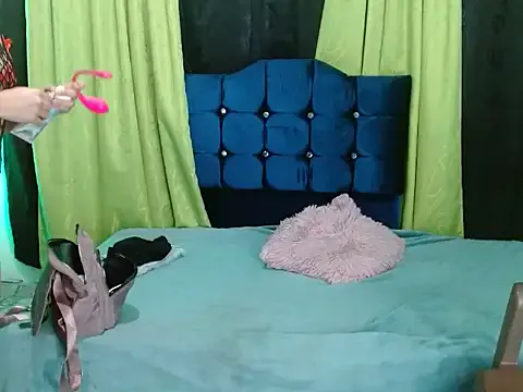 canelasexy_1 from StripChat is Freechat