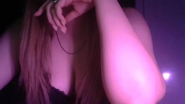 CanndyDi from StripChat