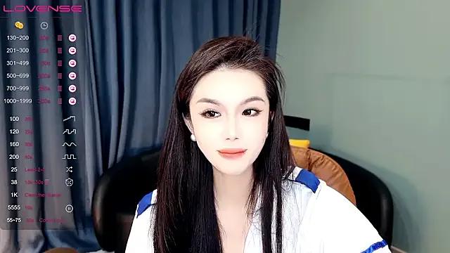 caomimi from StripChat is Freechat