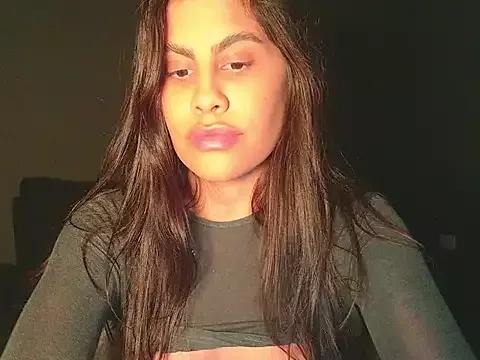 capriciousqueen from StripChat is Freechat