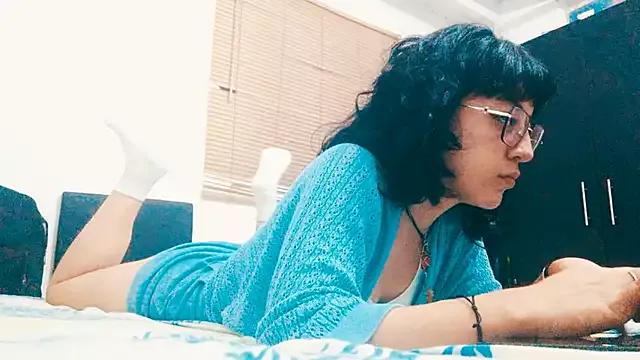caraenaranja from StripChat