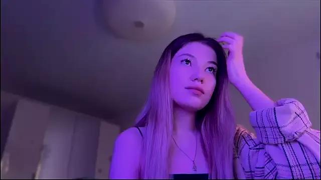 Caramel_Peach from StripChat