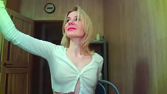 Caramel_piegirl from StripChat