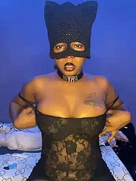 Caramel_tits from StripChat is Freechat