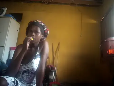 Caramelchick01 from StripChat